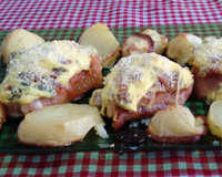 Coxa e sobrecoxa assada com molho de maionese