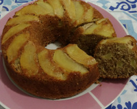 Bolo integral de maçã, canela e aveia