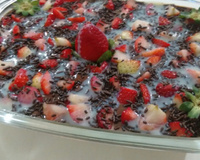 Sobremesa chococreme com morango