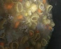 Sopa de carne moída e legumes