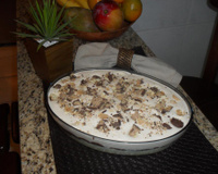 Pavê de sonho de valsa e outro branco