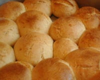 Pão de minuto com leite condensado