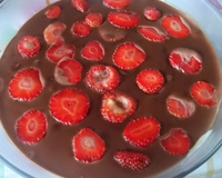 Enformados de brigadeiro e morango