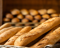 Pão fresquinho sem esforço: panificadora Gallant 19 programas com 16% off