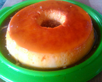 Pudim de leite condensado com coco