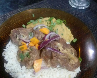 Pescoço de peru ao forno com pirão