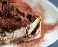 Marta Verona, chef: “O tiramisu saudável leva 5 minutos para ficar pronto e usa 4 torradas de arroz e um iogurte.”
