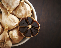 Alho negro: saiba mais sobre esse ingrediente