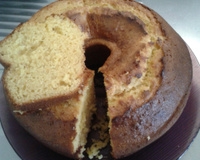 Bolo de milho com leite condensado