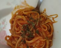 Macarrão com molho de tomate