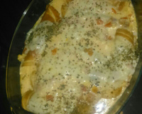 Panquecas de presunto e queijo com molho branco