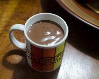 Chocolate quente cremoso e fácil