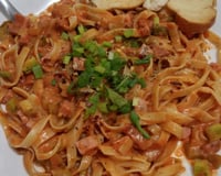 Macarronada com creme de leite