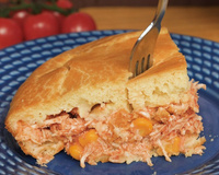 2 lanches sem lactose: torta de frango e bolo de fubá