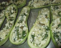 Abobrinha recheada com ricota