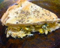 Torta de Frango com Requeijão