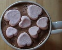 Chocolate quente com marshmallow