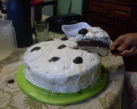 Bolo de castanha, amendoim e ameixa