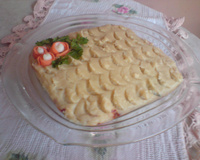 Purê de batatas com catupiry recheado com carne seca