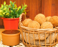 Bolinho de churrasco