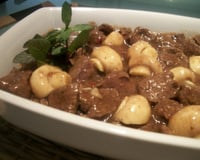 Filé mignon ao molho madeira e champignon