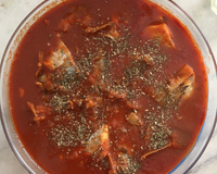 Cação ao molho vermelho