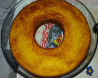 Bolo cremoso de milho em lata