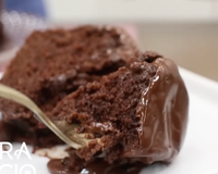 Misture chocolate com laranja e prepare um bolo macio, impossível de resistir e com sabor equilibrado na medida certa