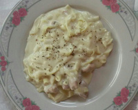 Macarrão ao molho Branco Fácil