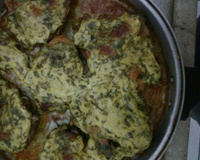 Coxa e sobrecoxa assada com molho de maionese