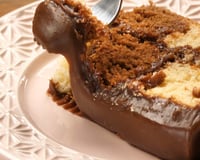 Bolo xadrez com brigadeiro