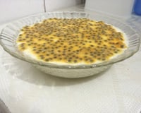 Mousse de maracujá consistente