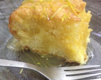 Bolo de laranja com calda