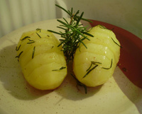 Batata assada com alecrim