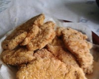 Filé de frango empanado