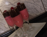 Delícia de cereja e chocolate