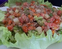 Salada de triguilho (trigo para quibe) e legumes