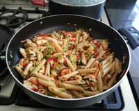 Penne oriental do Spot