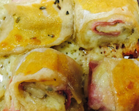 Pãezinhos de presunto e queijo