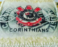 Bolo de leite ninho com chocolate branco