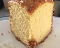 Bolo de laranja fofinho e amanteigado