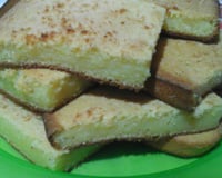 Bolo de mandioca cremoso
