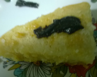 Bolo de mandioca (aipim) com ameixa do Lúcio Cezar