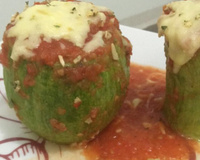 Abobrinha recheada com carne moída