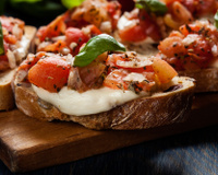 Receitas de bruschetta deliciosas para você preparar de um jeito prático