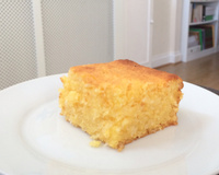 Bolo de fubá cozido