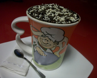 Bolinho de chocolate na caneca ( Tudo gostoso )