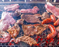Os chefs concordam: "O bife mais suculento não precisa de mais sal, mas sim de respeitar o tempo de repouso”