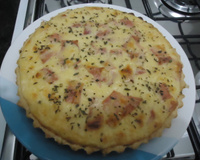 Quiche de queijo e presunto