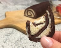 Rocambole de chocolate e coco